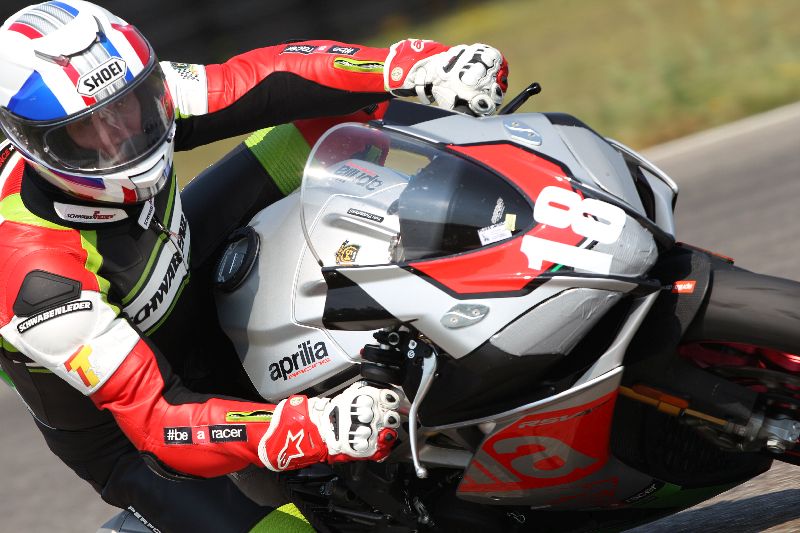 /Archiv-2018/44 06.08.2018 Dunlop Moto Ride and Test Day  ADR/Strassenfahrer-Sportfahrer grün/18